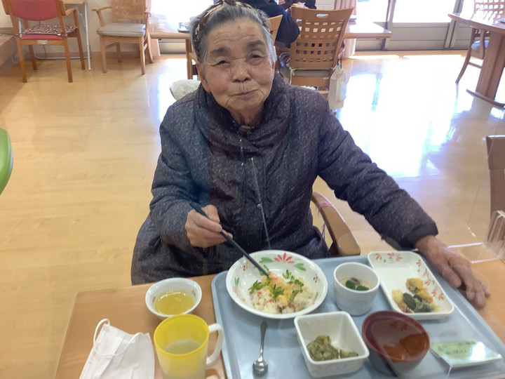 Line_album_1_220331_11