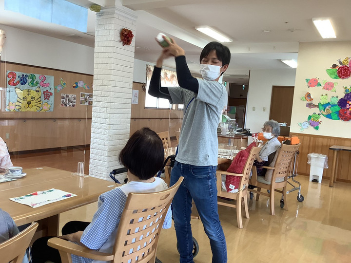 Line_album_62_220630_17